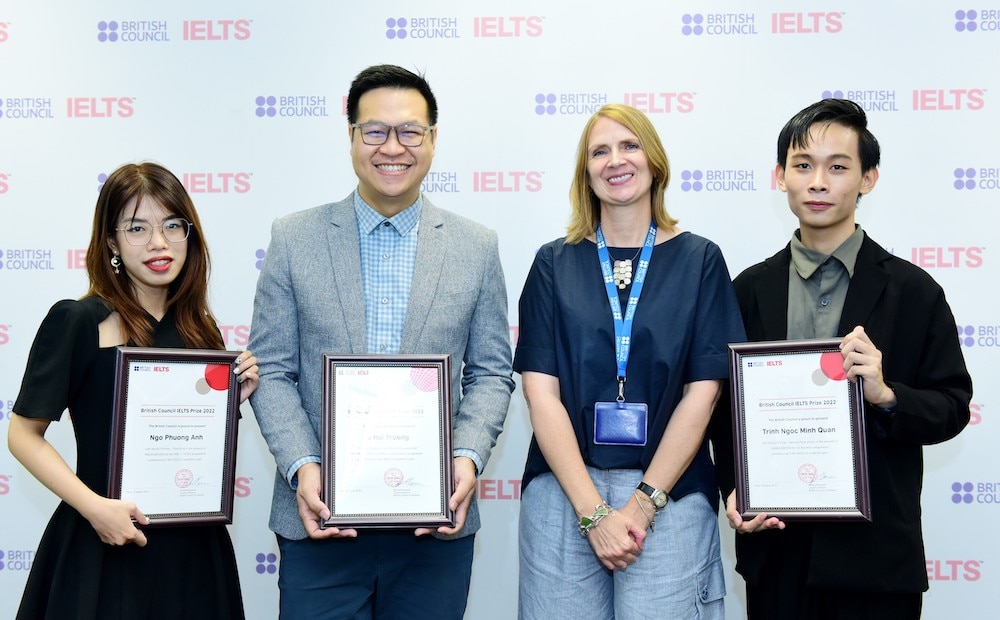 Tìm hiểu về giải thưởng ielts prize là gì và tiêu chí đánh giá khi trao