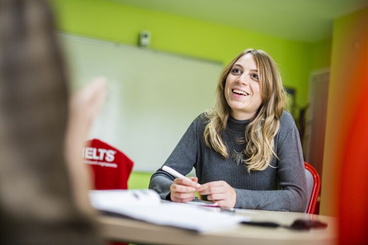 Mười cách để nói tiếng Anh trôi chảy hơn trong IELTS ...